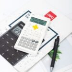 Calculatrice scientifique Deli E1720 - 12 chiffres