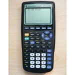 Calculatrice scientifique TEXAS Instruments TI-83 Plus  8 à 16 lignes